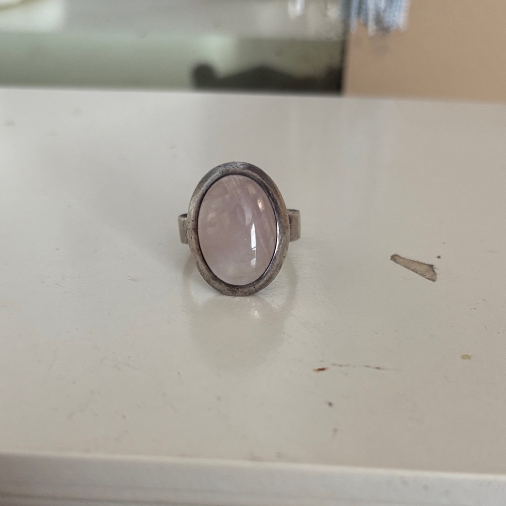 Elegant Sterling Silver and Pink Quartz Ring